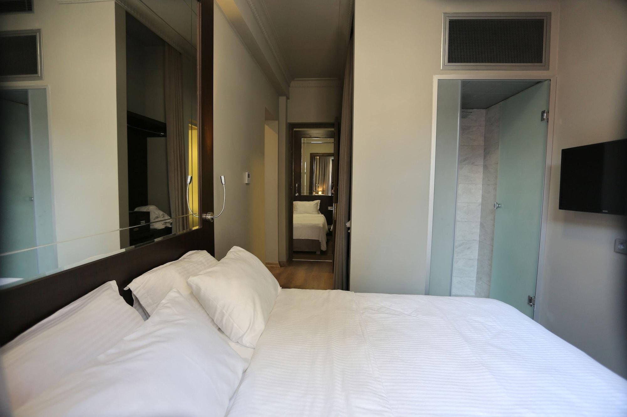 Ferman Pera Hotel Istanbul Exterior photo